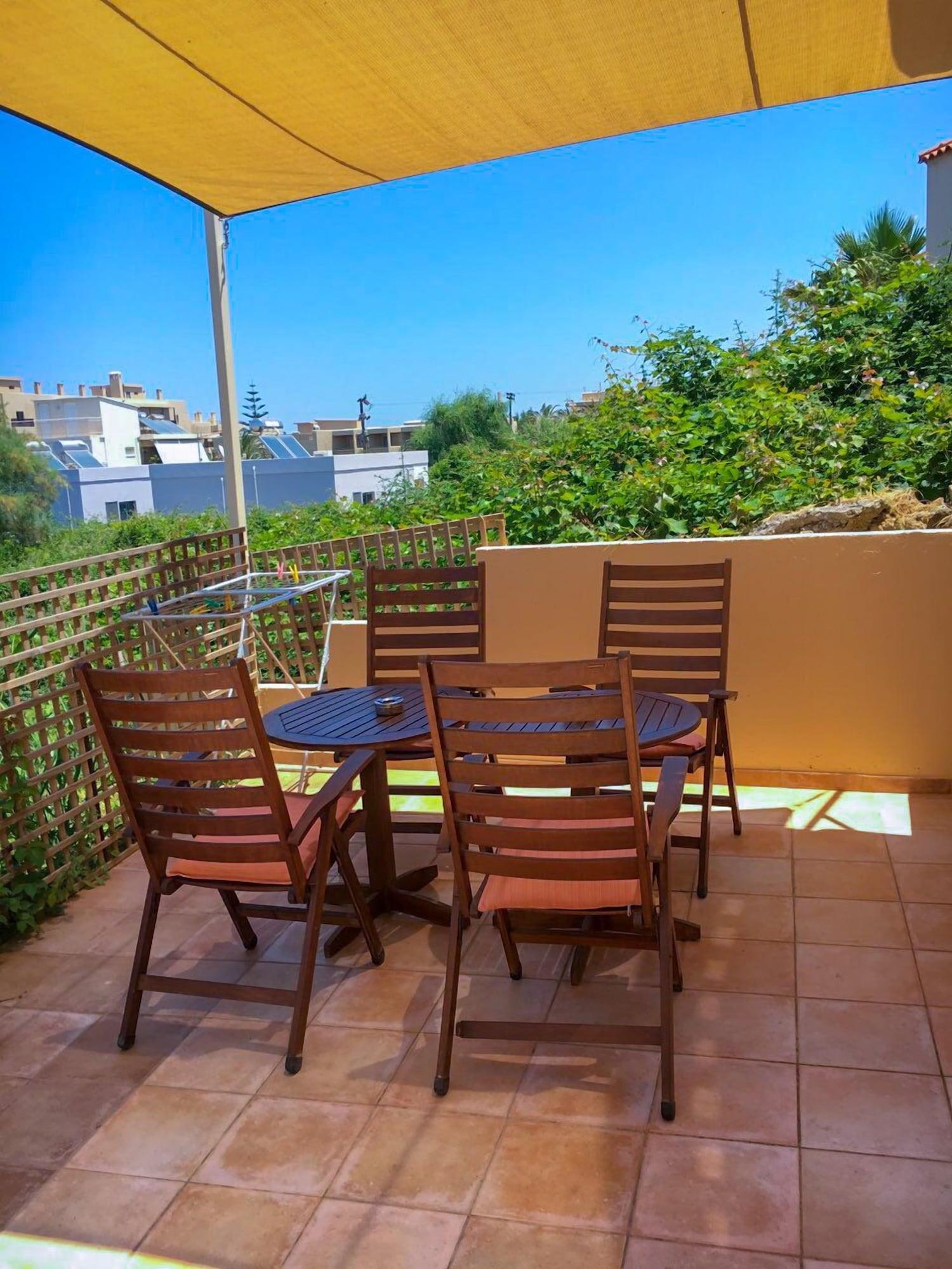 Kalimera Hotel Agia Marina  Exterior photo